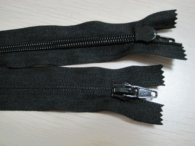 【廠家供應(yīng)8#尼龍拉鏈/反穿拉鏈/尼龍拉鏈批發(fā)/現(xiàn)貨拉鏈】價格,廠家,圖片,拉鏈,義烏市麗錦電子商務(wù)商行-