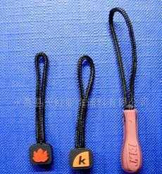 拉鏈配件全解析 拉片、拉鏈頭、拉把與軟膠拉片的功能與應用